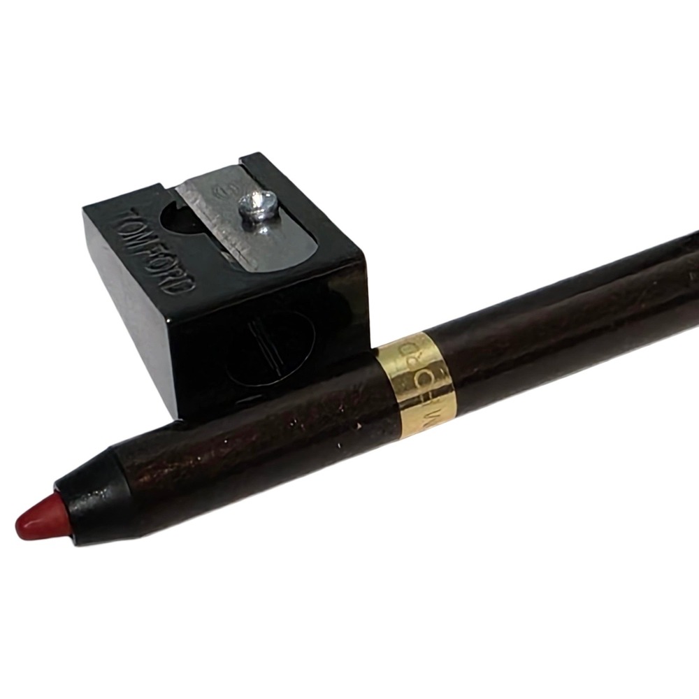 Tom Ford Lip Pencil 108 Headline Red Berry 0.04oz New in Box with Sharpener‎ - Picture 7 of 12